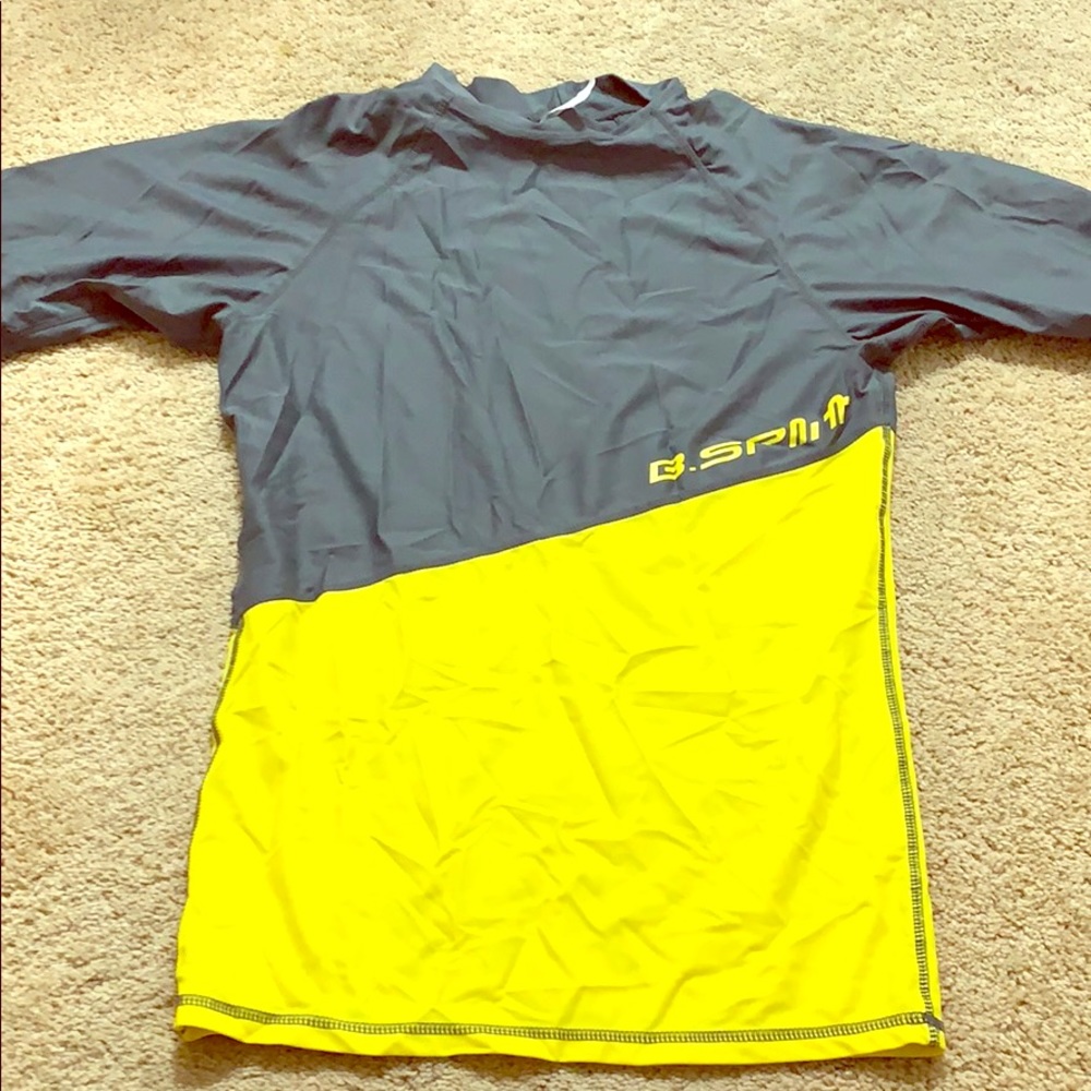 B Split Teecompression Tee - image 1